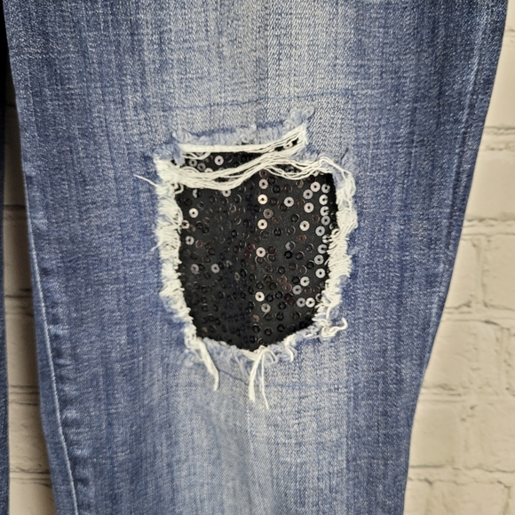 CHICO'S | The Platinum Boyfriend sequin patch jeans - Picture 5 of 9